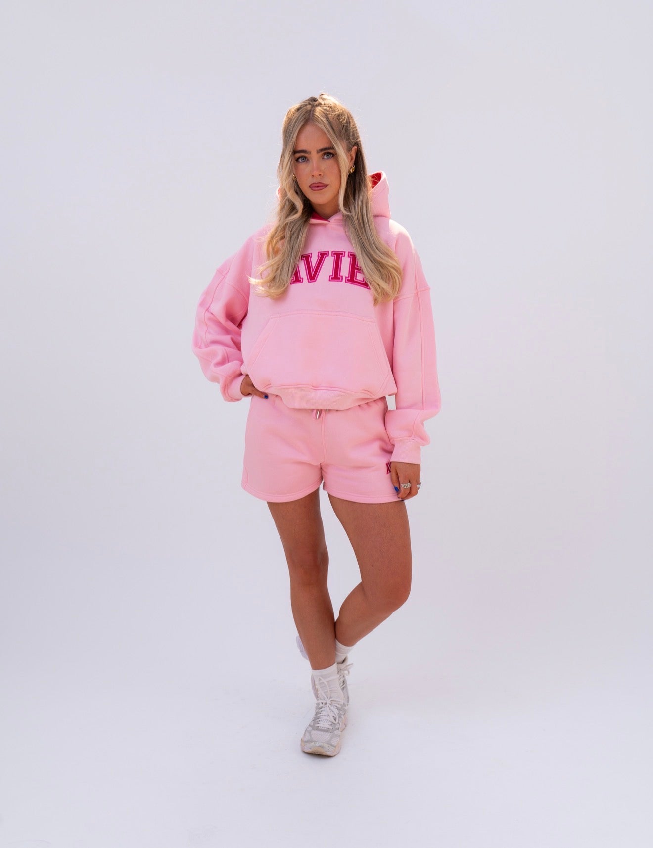 AVIE Lounge Hoodie